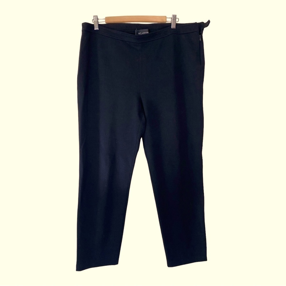 ST JOHN Cavier Black Wool Blend Slacks with Back Slit